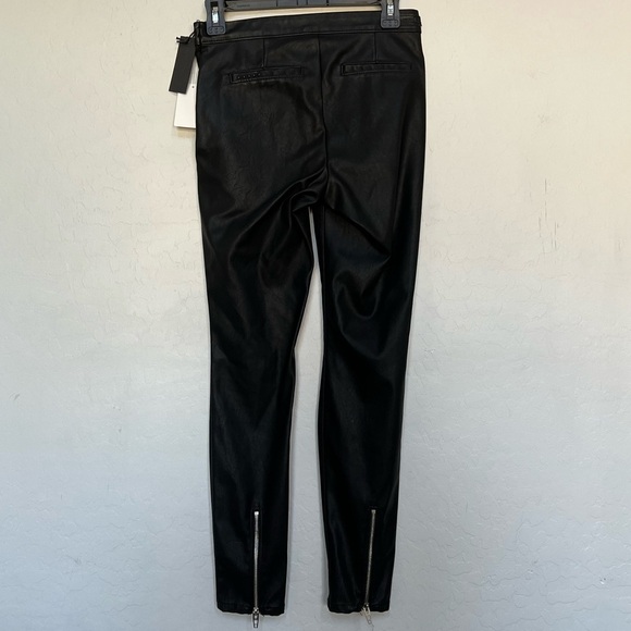 Blanknyc Women's Carbon Vegan Leather Pants in Black size 24 - Picture 7 of 13